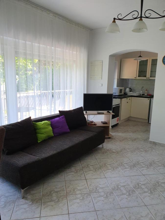 Levente Apartman Балатондьєрек Екстер'єр фото