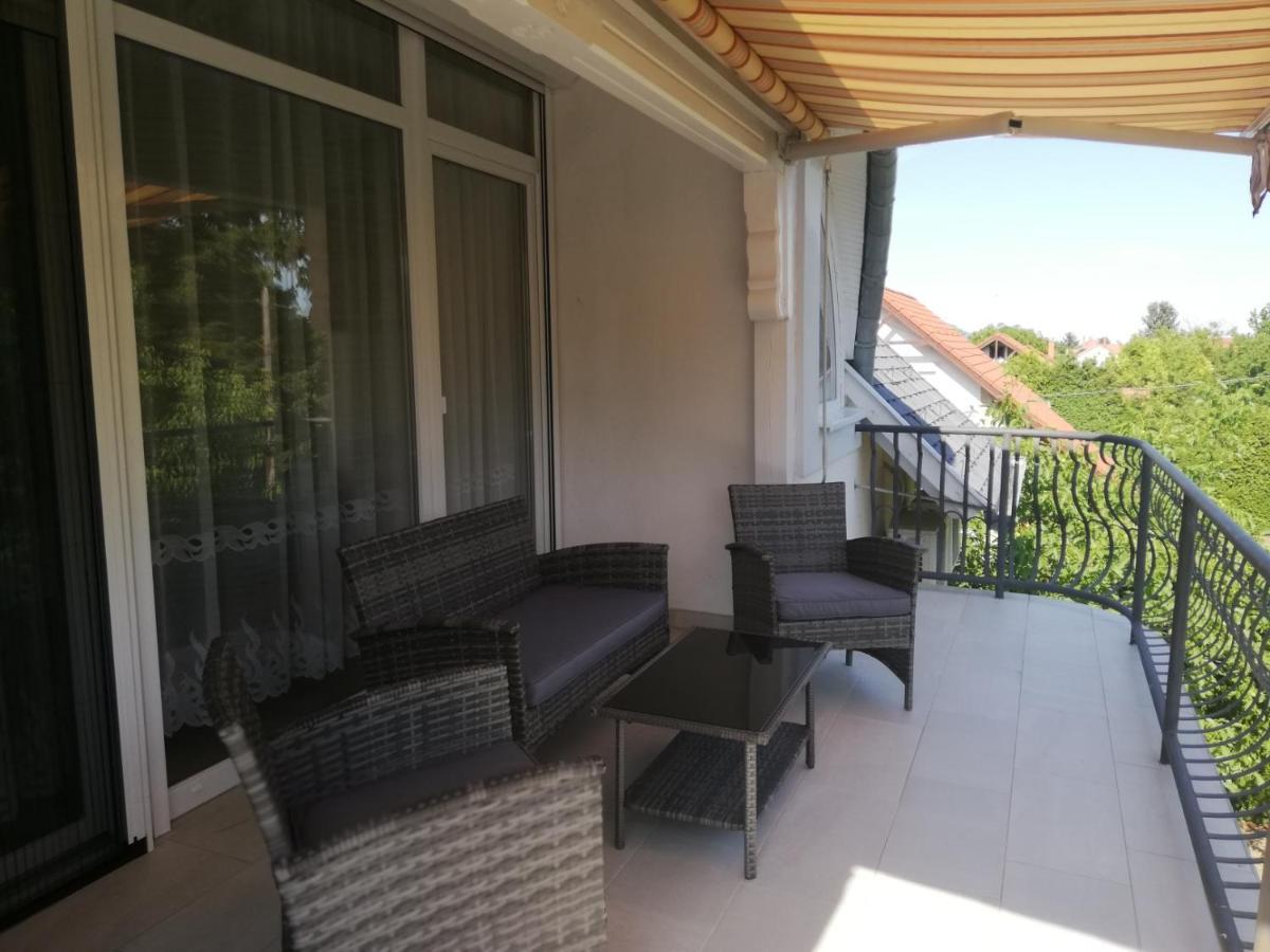 Levente Apartman Балатондьєрек Екстер'єр фото