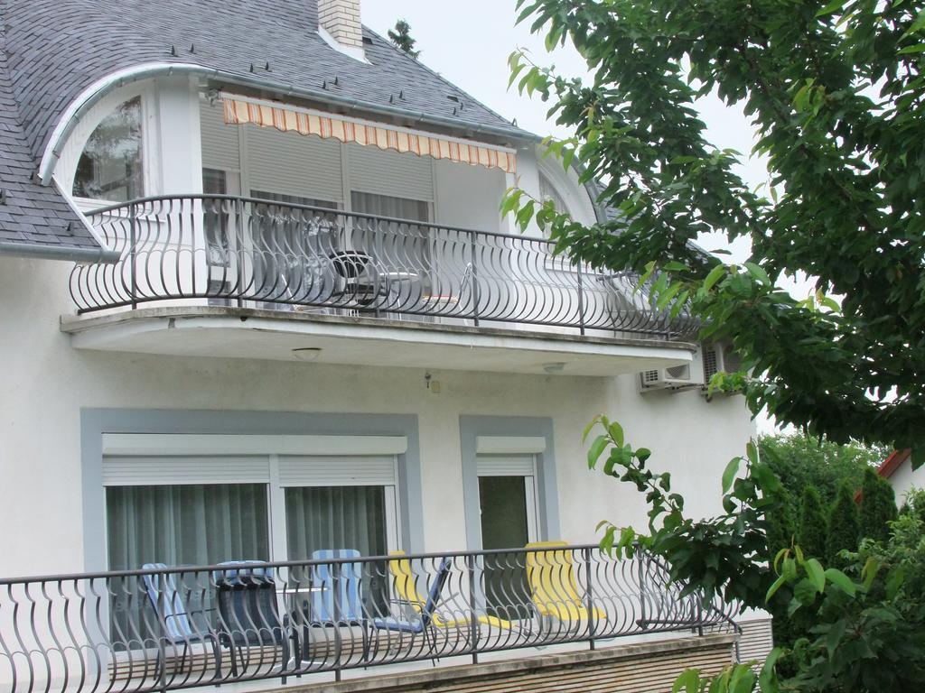 Levente Apartman Балатондьєрек Екстер'єр фото